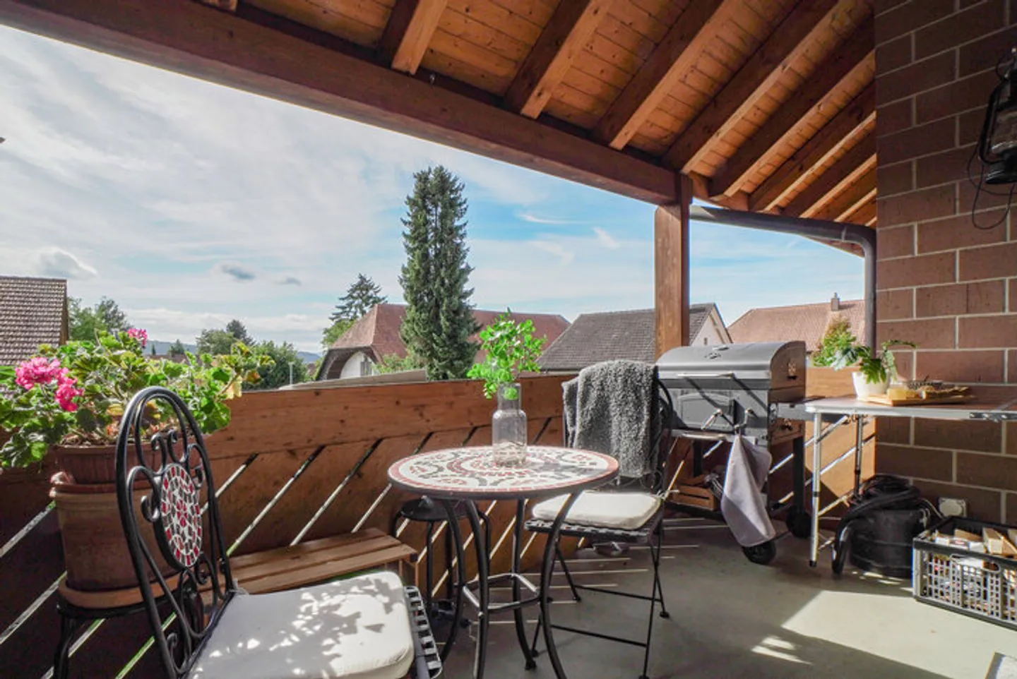 MOLTO SPAZIO E CHARME - MAISONETTE DI 5,5 STANZE - Foto 7 di 8