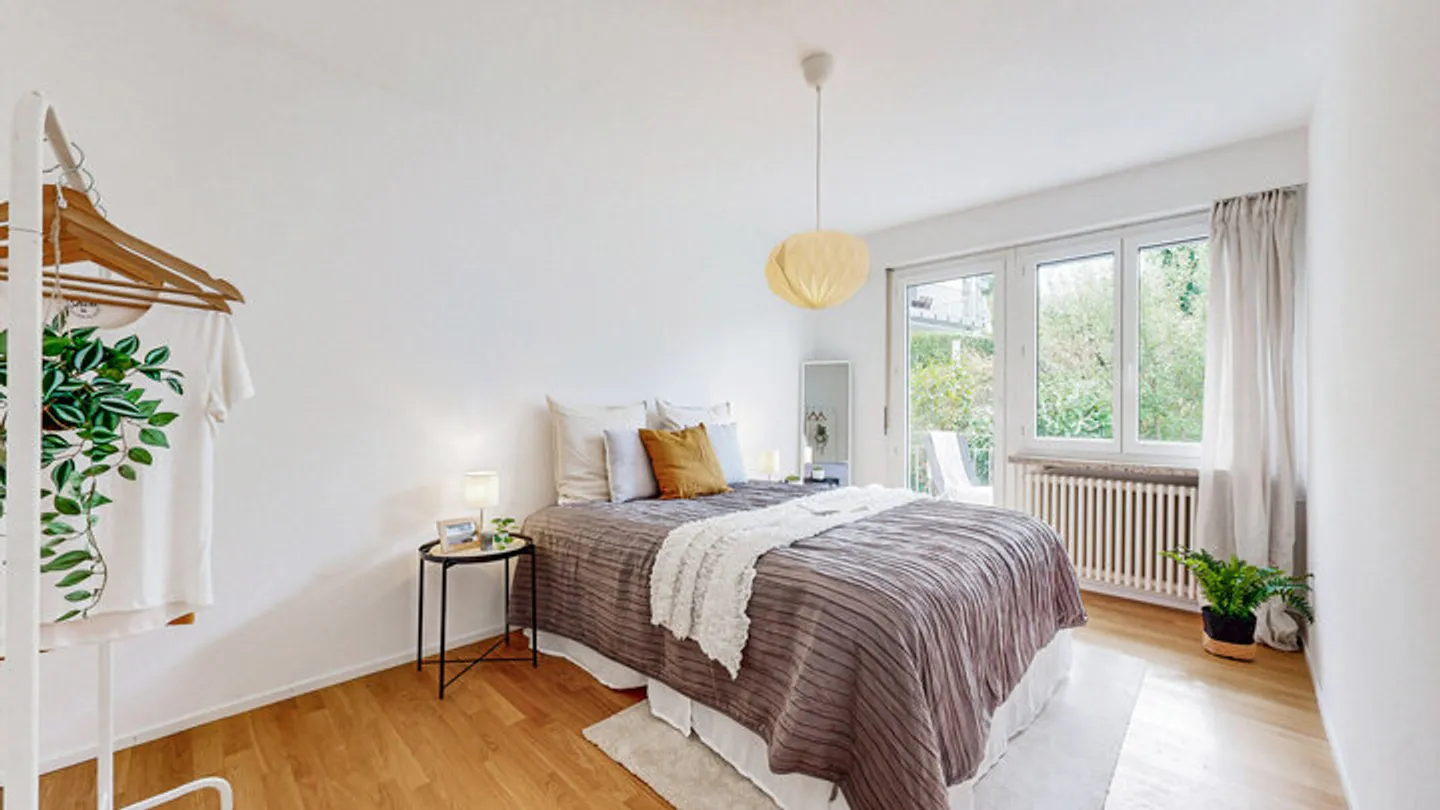 GREAT DUPLEX GARDEN APARTMENT IN THE CENTER OF LUCERNE - Photo 4 of 7