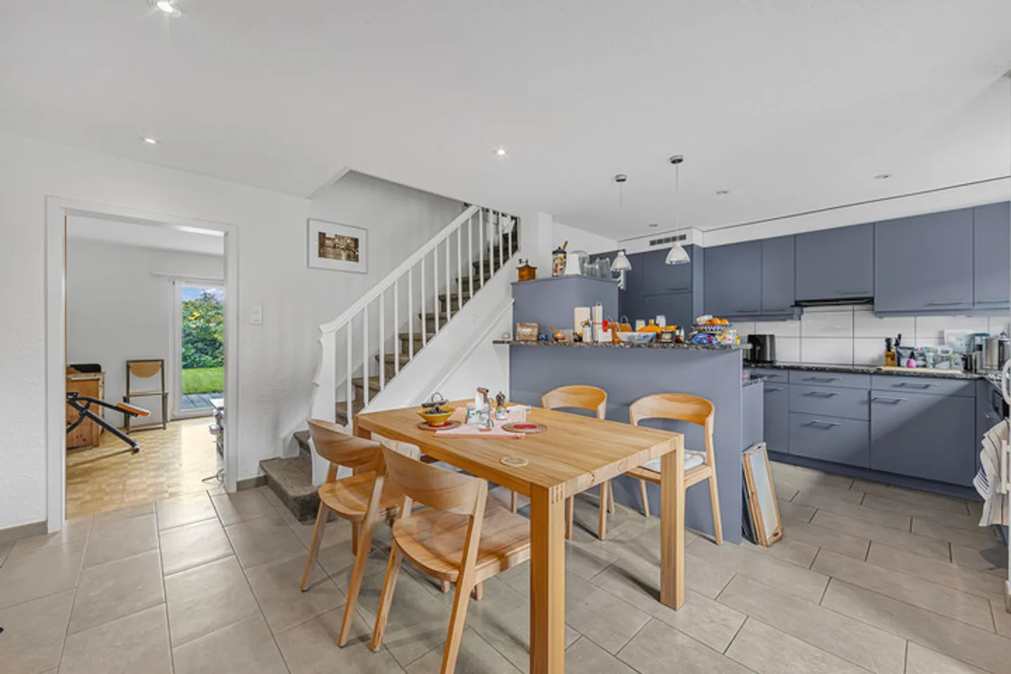 INVEST WHERE LOCATION AND RETURN CONVINCE - Photo 5 of 7