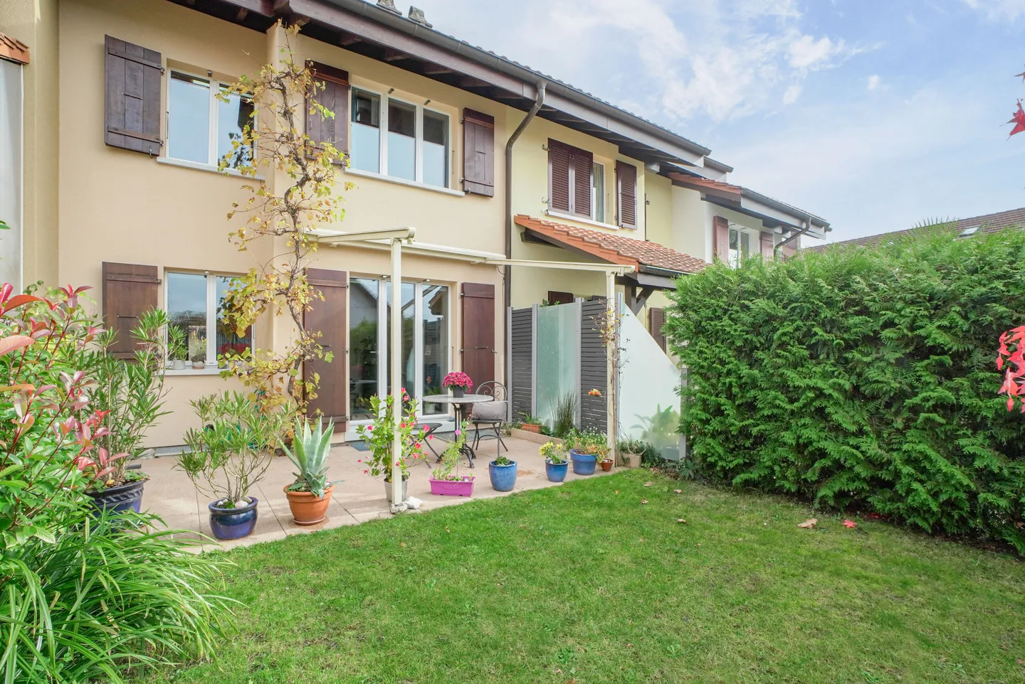 Vivere comodamente con giardino privato - Foto 1 di 8