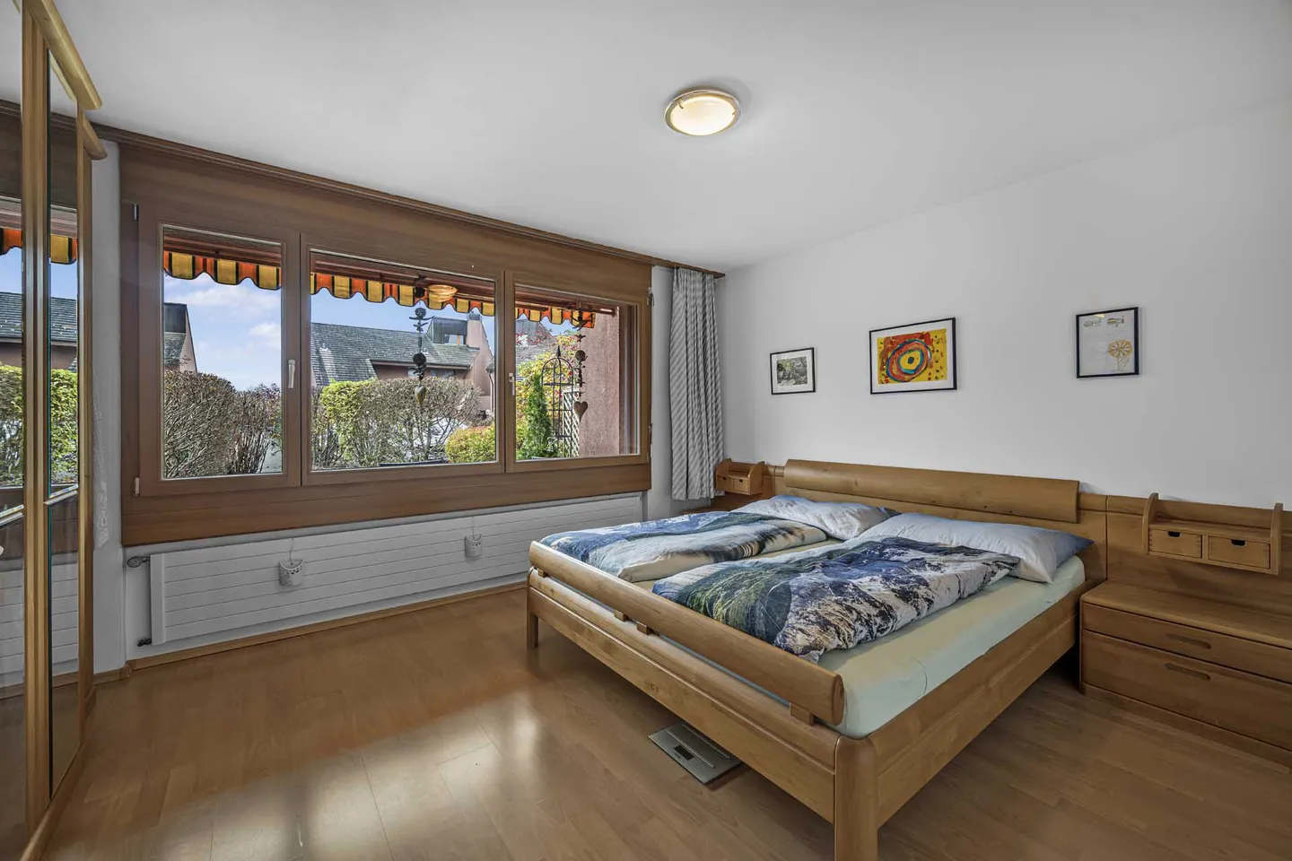 SMART TOWNHOUSE ON THE RHINE - Photo 5 of 8