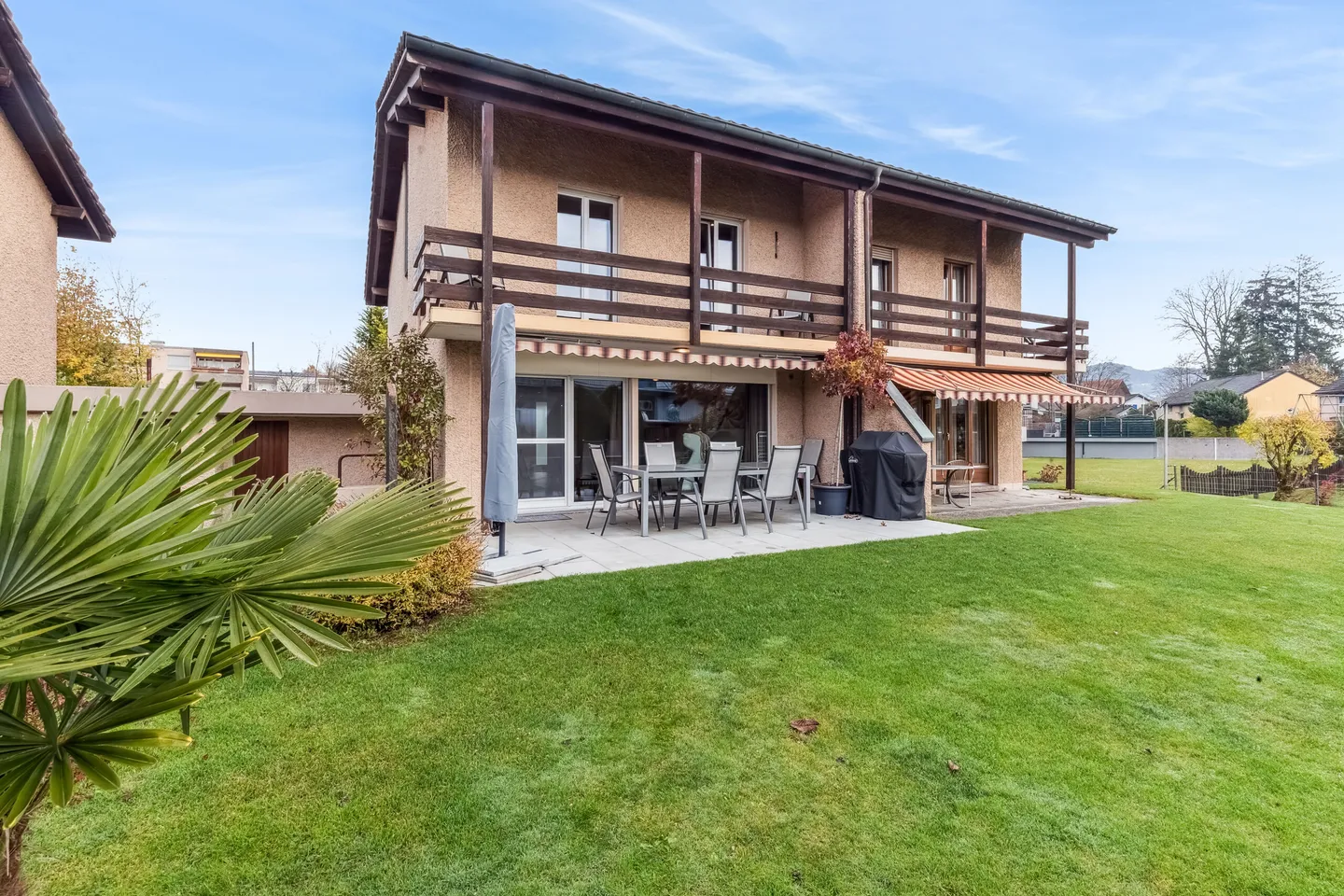 STILVOLLE 4.5 ZIMMER DOPPELHAUSHÄLFTE - MODERN &amp; HOCHWERTIG - Foto 7 von 8