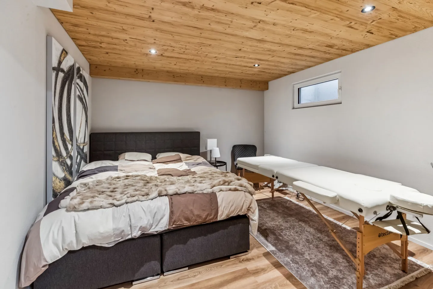 STILVOLLE 4.5 ZIMMER DOPPELHAUSHÄLFTE - MODERN &amp; HOCHWERTIG - Foto 4 von 8