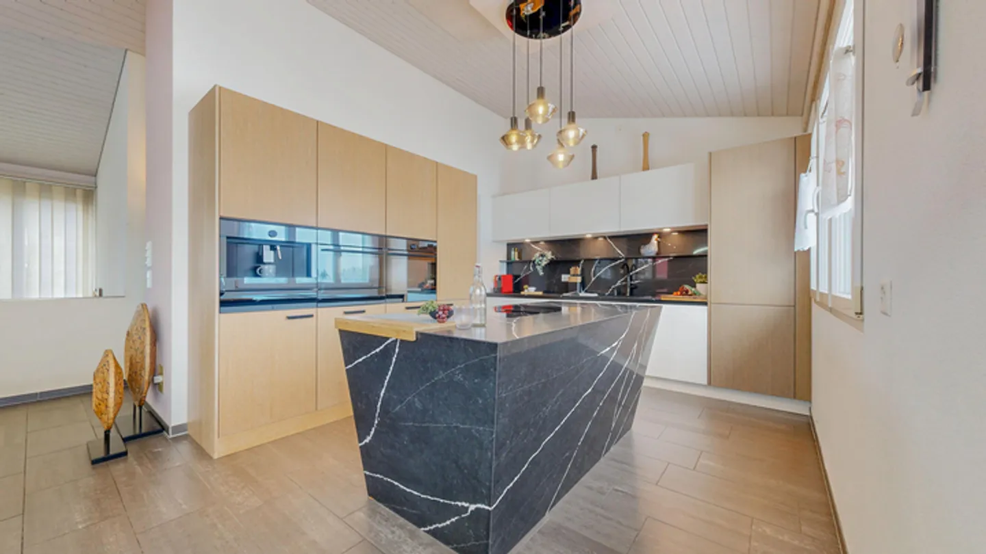 IDEALES FAMILIENZUHAUSE MIT GARTEN, POOL UND VIEL PLATZ - Foto 4 von 8