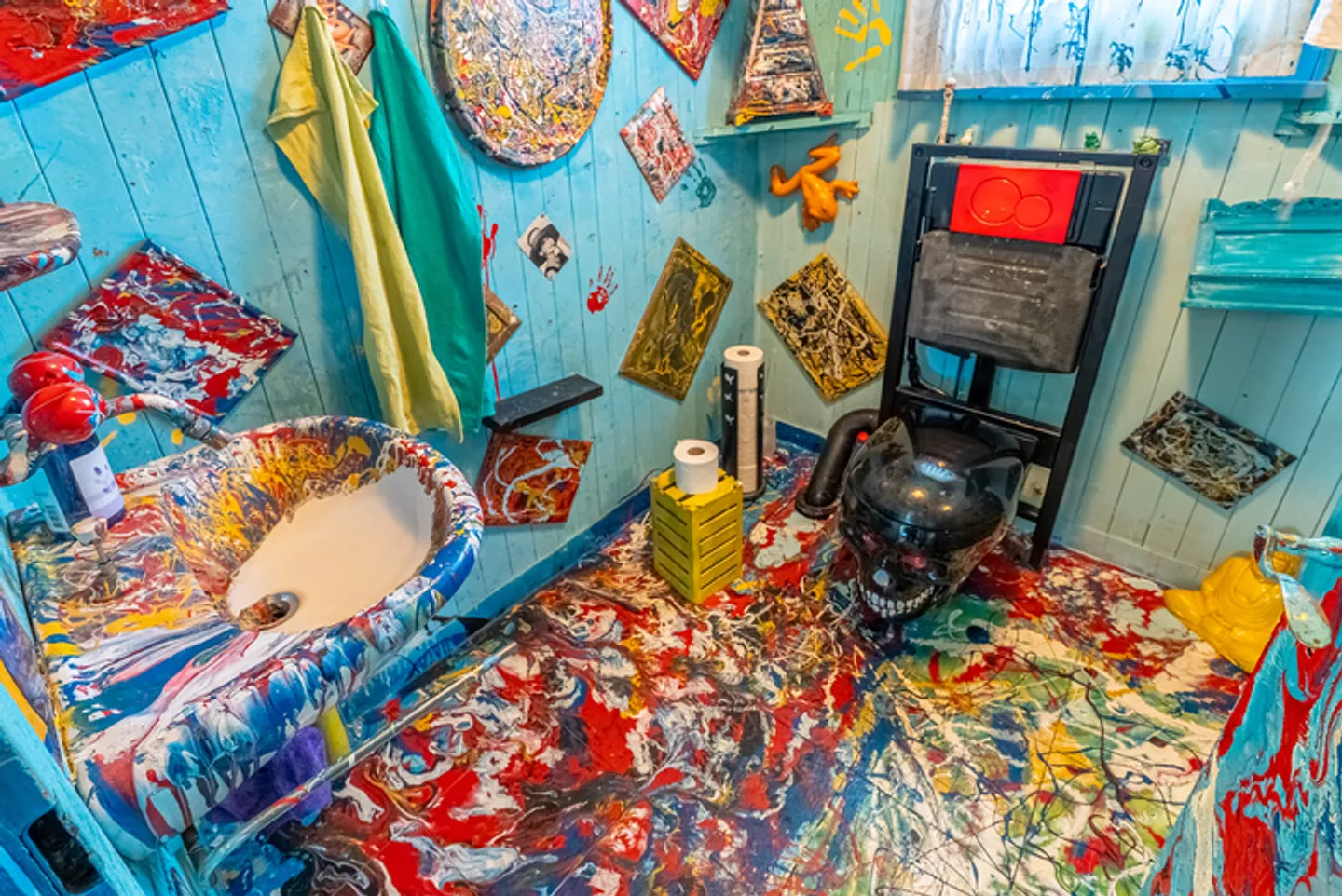 FARBRAUSCH IN OBERKIRCH - WOHNEN IM KUNSTWERK - Foto 6 von 8