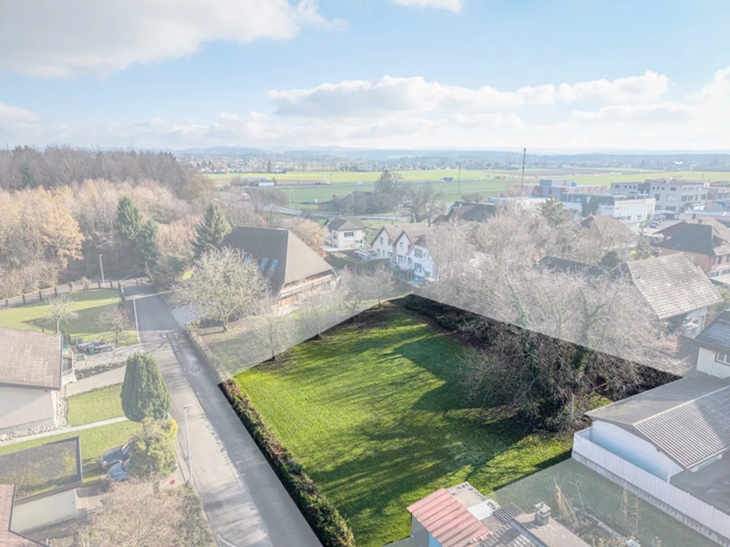 1A ON THE A1 - 1,700 M² 3-STOREY RESIDENTIAL BUILDING LAND - Photo 3 of 8