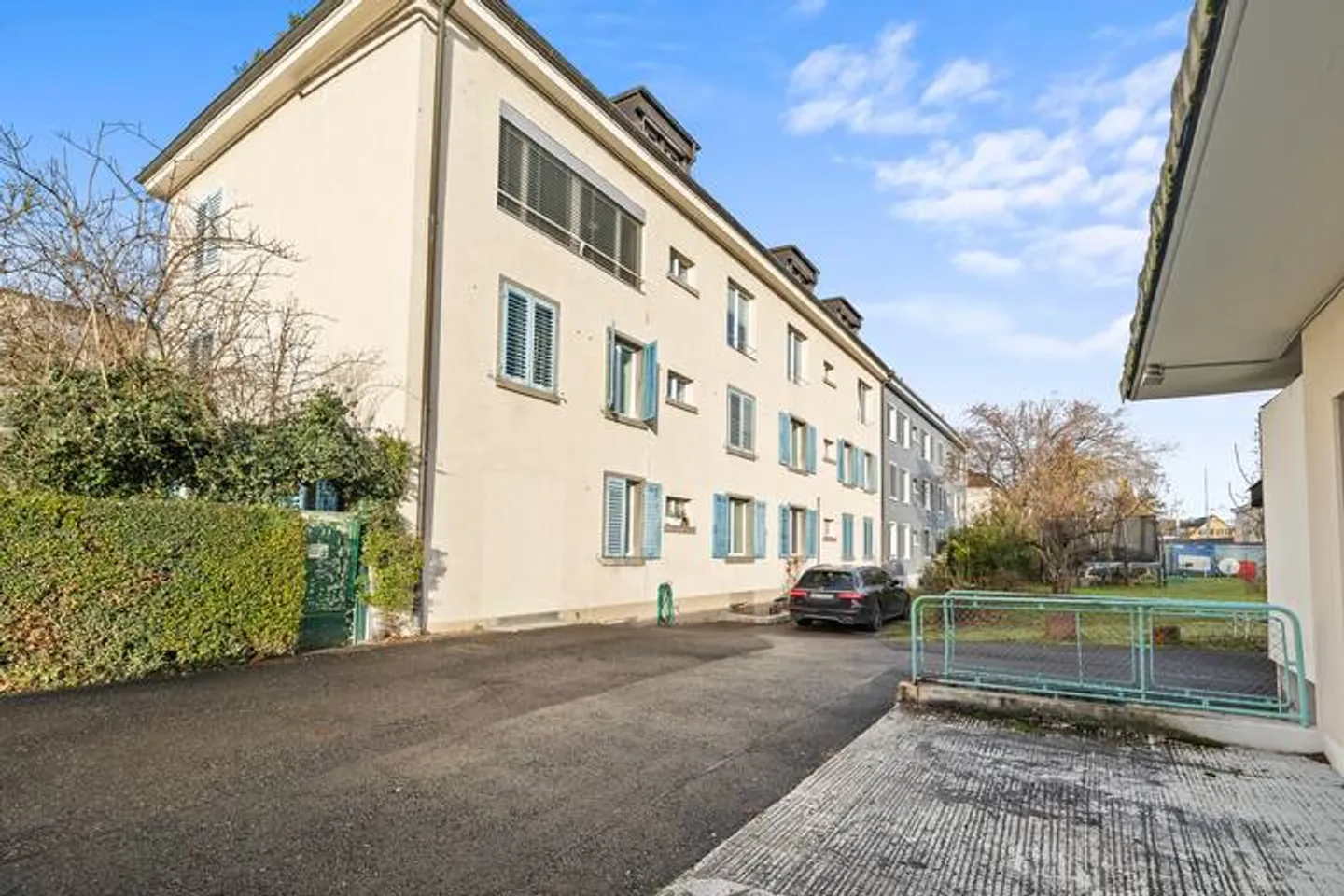 THOUGHTFUL LIVING CONCEPT IN ZURICH-WOLLISHOFEN - Photo 8 of 9