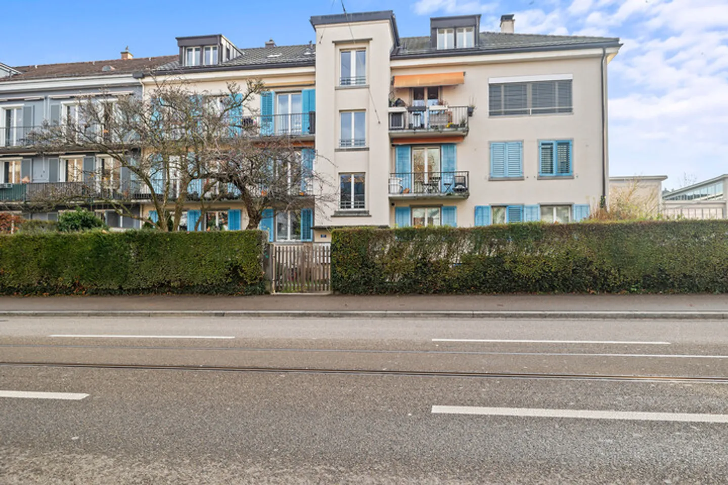 VIVERE CON CARATTERE VICINO AL LAGO DI ZURIGO - Foto 8 di 8