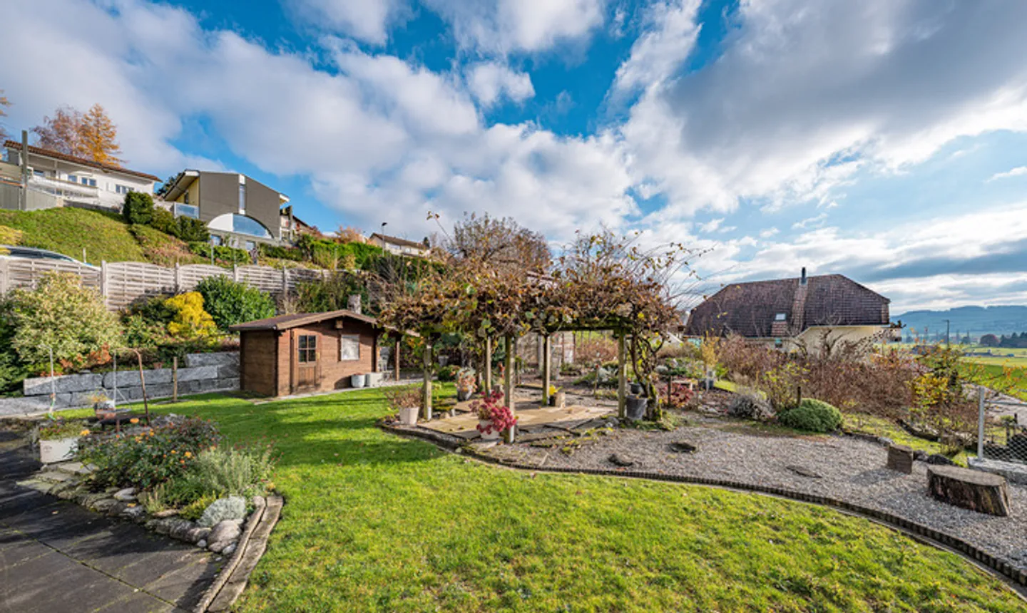 EINFAMILIENHAUS MIT WEITSICHT UND POTENZIAL - Foto 8 von 8