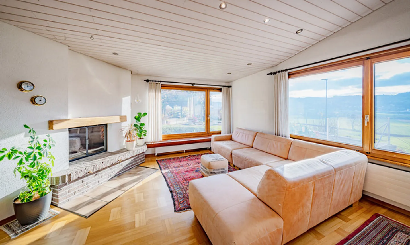 EINFAMILIENHAUS MIT WEITSICHT UND POTENZIAL - Foto 2 von 8