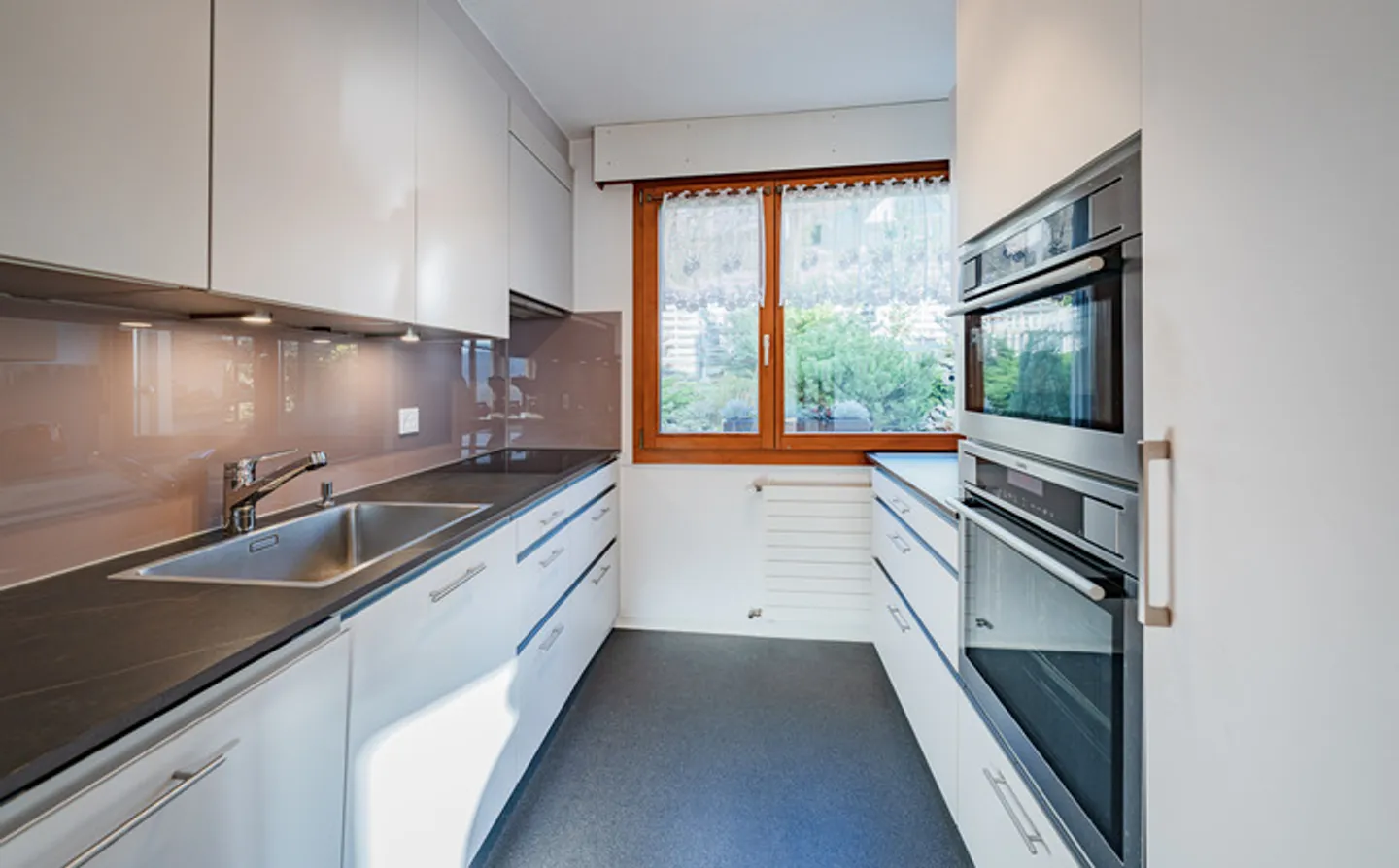 EINFAMILIENHAUS MIT WEITSICHT UND POTENZIAL - Foto 4 von 8