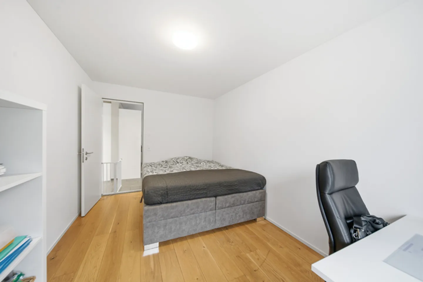 MODERNE GARTENWOHNUNG IM GRÜNEN - Foto 4 von 8