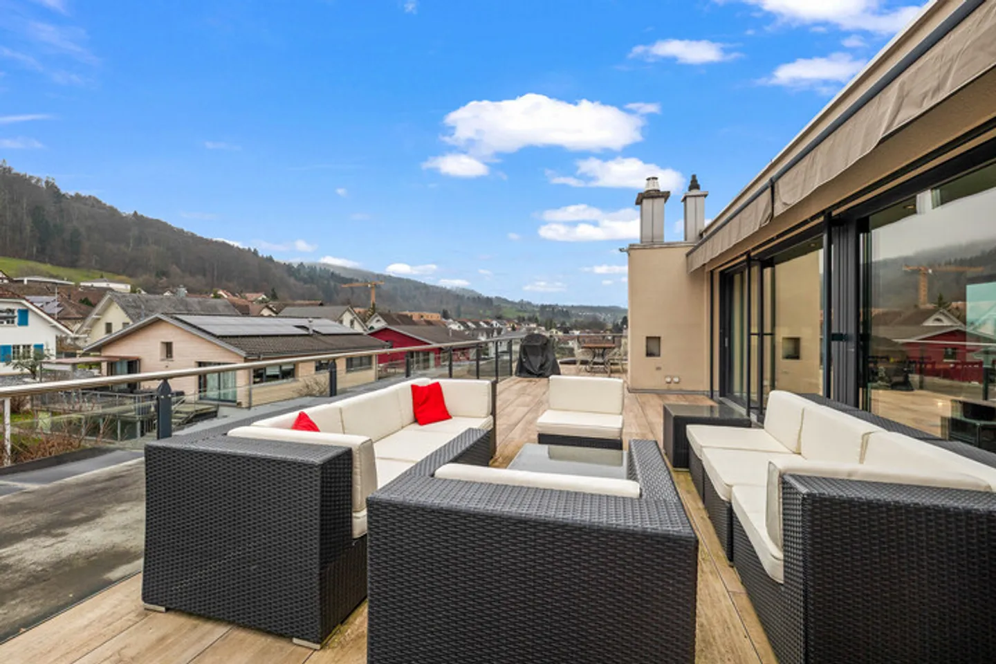 TERRACE AND VIEW SPECTACLE IN VILLMERGEN - Photo 7 of 8