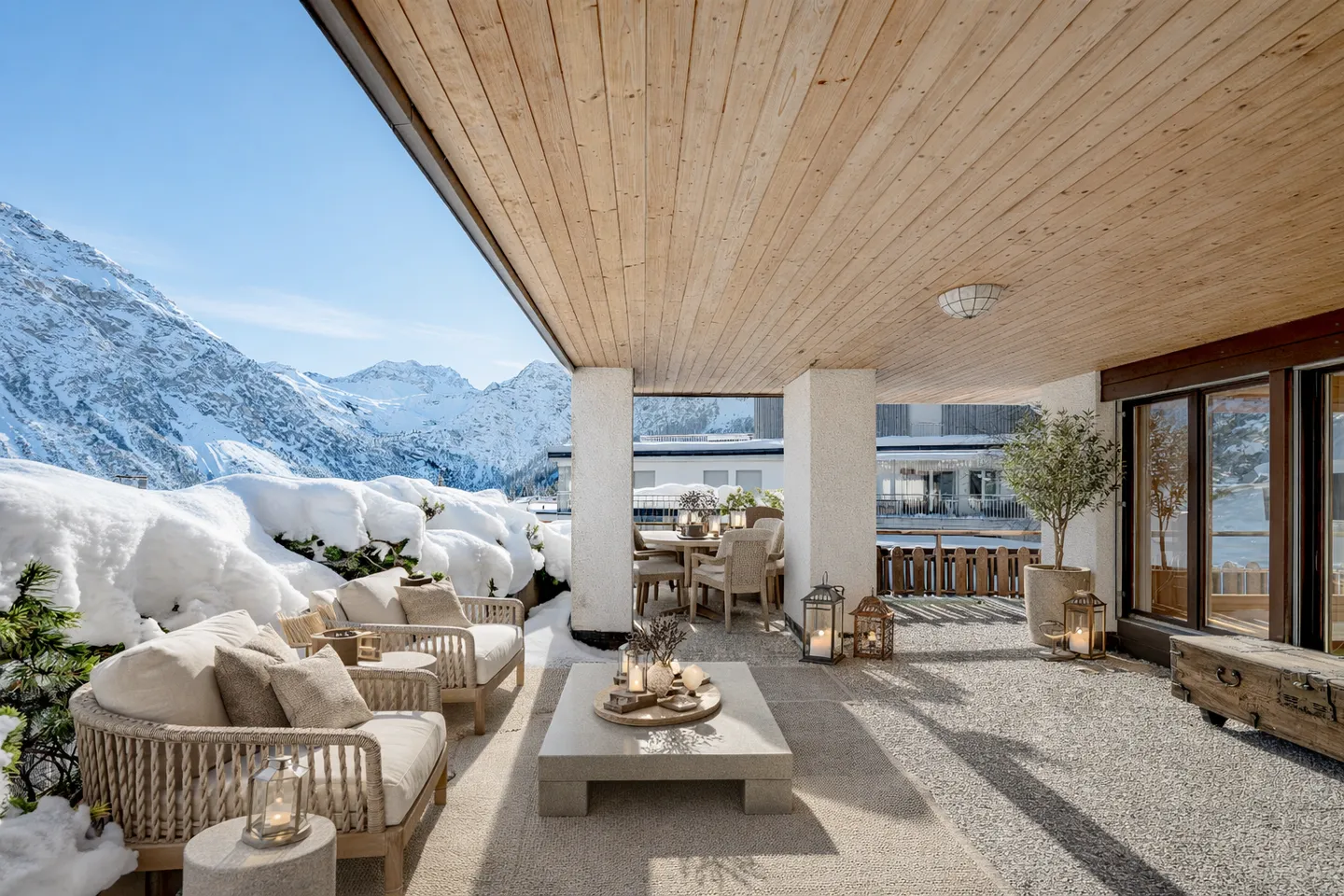 HOLIDAY HAPPINESS IN AROSA - 3.5 ROOM APARTMENT WITH FANTASTIC VIEW - Photo 1 of 9