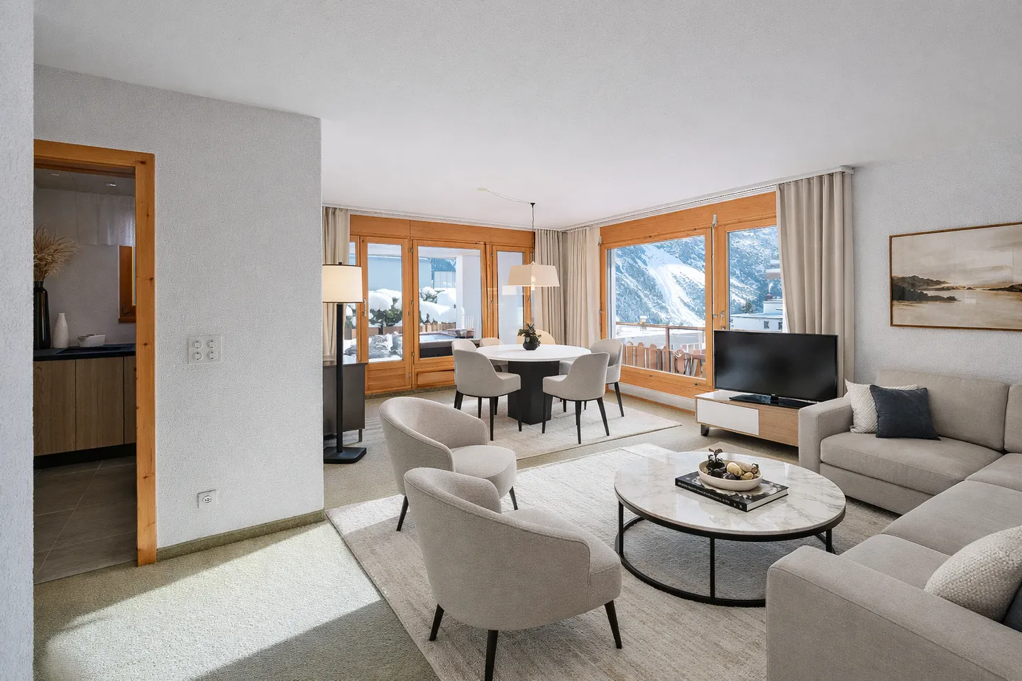 HOLIDAY HAPPINESS IN AROSA - 3.5 ROOM APARTMENT WITH FANTASTIC VIEW - Photo 2 of 9