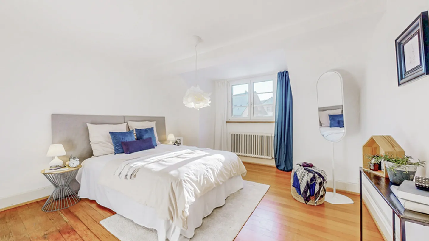 HISTORICAL LAND WONDER IN THE VILLAGE CENTER - Photo 6 of 8