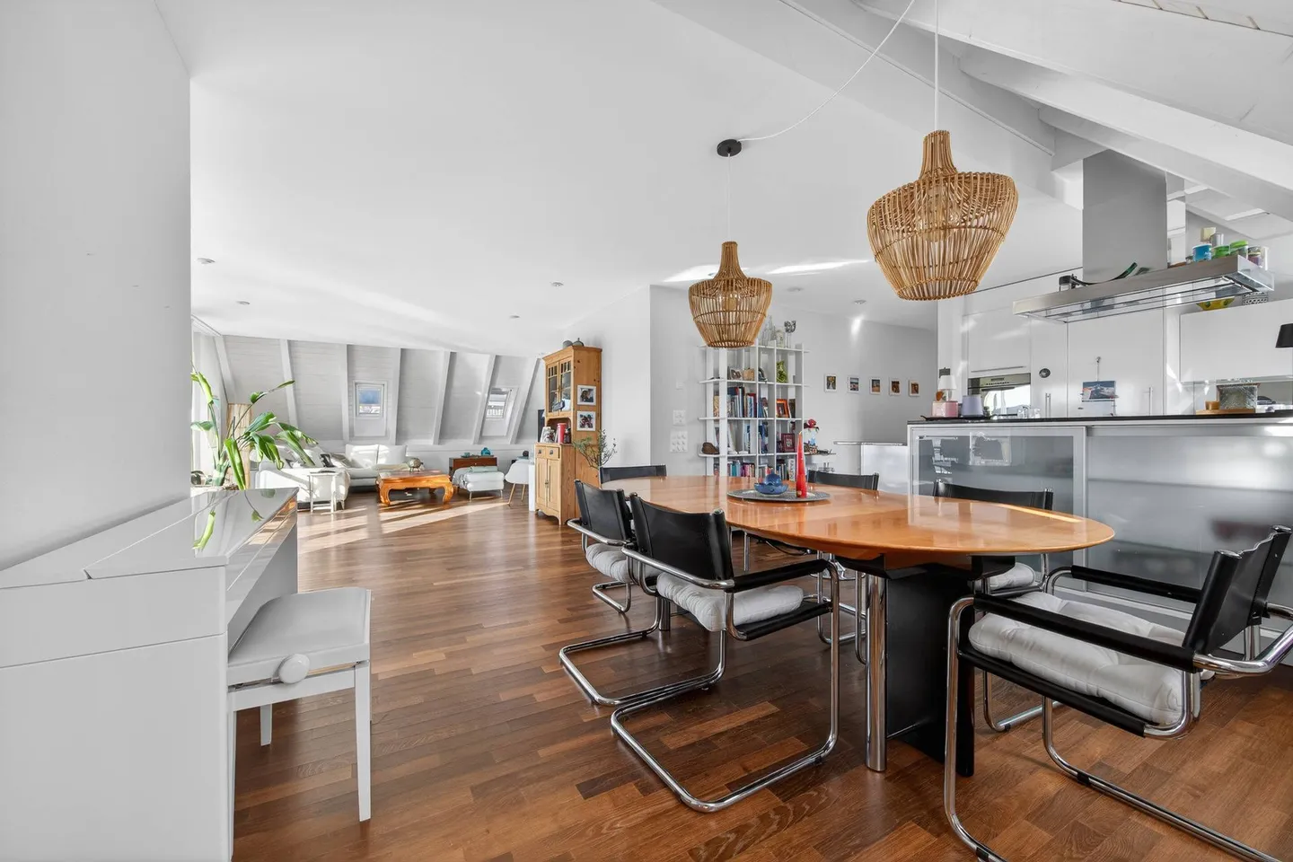 FEINE 6.5 ZIMMER DACH-MAISONETTE - Photo 5 sur 8