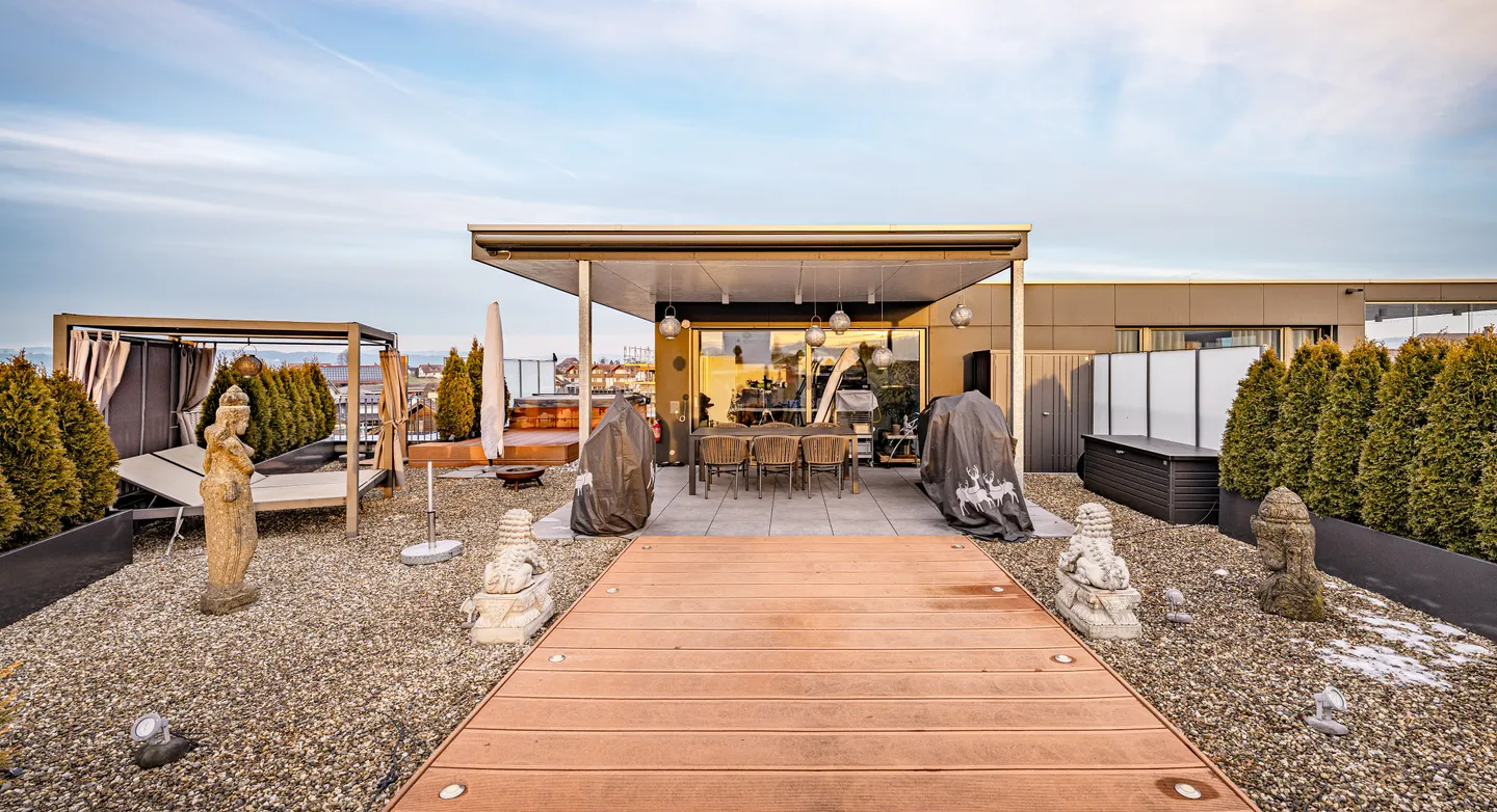Moderne Wohnung mit grosser Terrasse - Foto 7 von 9