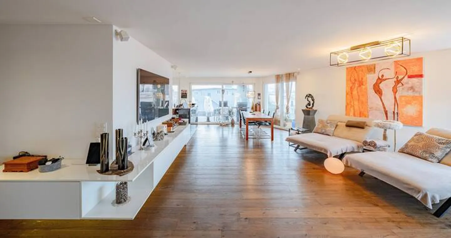 APPARTAMENTO MODERNO CON TERRAZZA SPAZIOSA E VISTA LONTANA - Foto 3 di 9