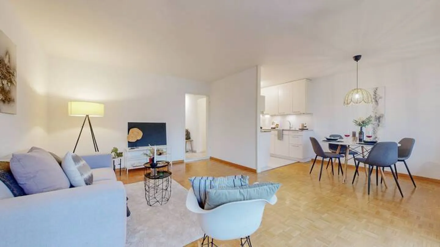 COMFORT ABITATIVO, VISTA LAGO E PISCINA A LA NEUVEVILLE - Foto 4 di 9