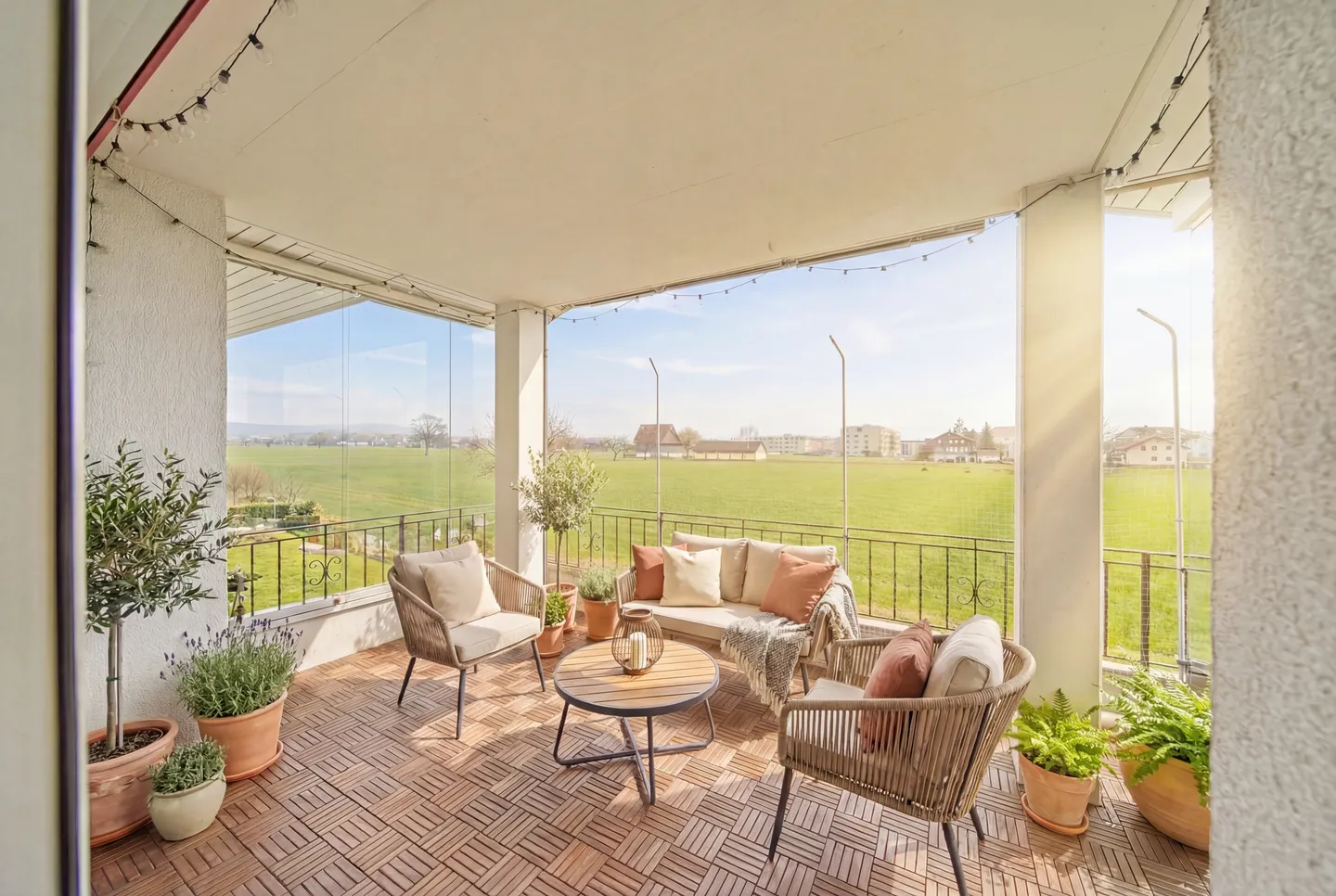 GRAND ET BIEN ENTRETENU APPARTEMENT DE 4.5 PIÈCES ENTRE RIGI ET LAC DE ZUG - Photo 8 sur 9