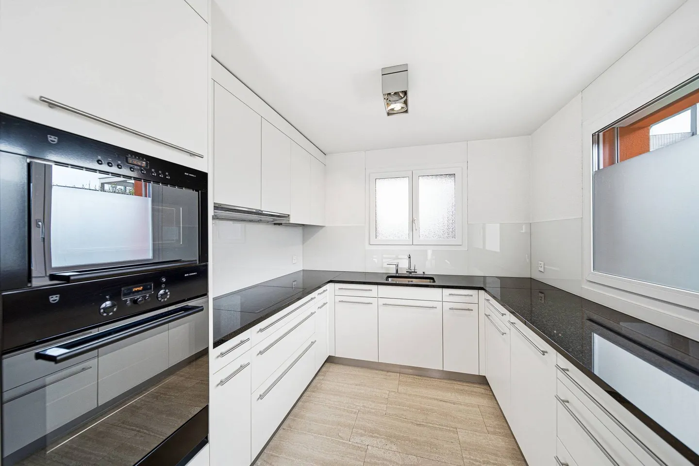 Maison jumelée accentuée à Brugg - Photo 6 sur 9