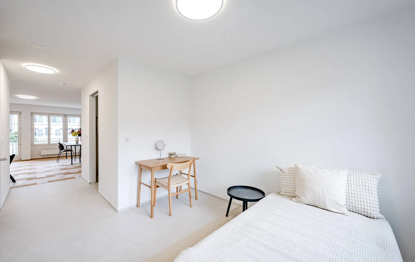 Renovierte Wohnung mit Seesicht - Foto 2 von 7