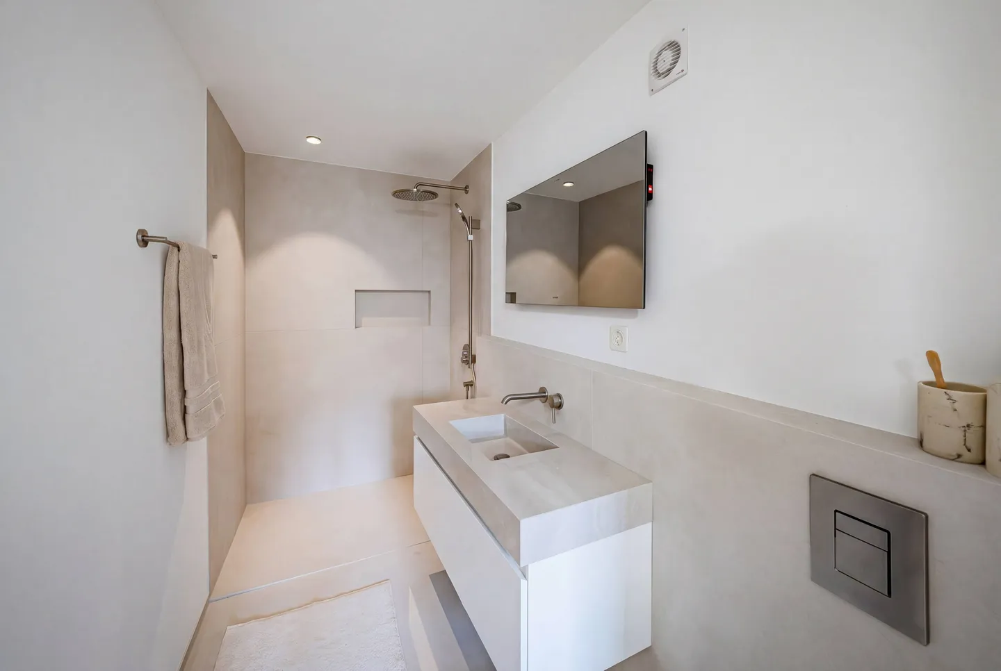 Renovierte Wohnung mit Seesicht - Foto 4 von 7