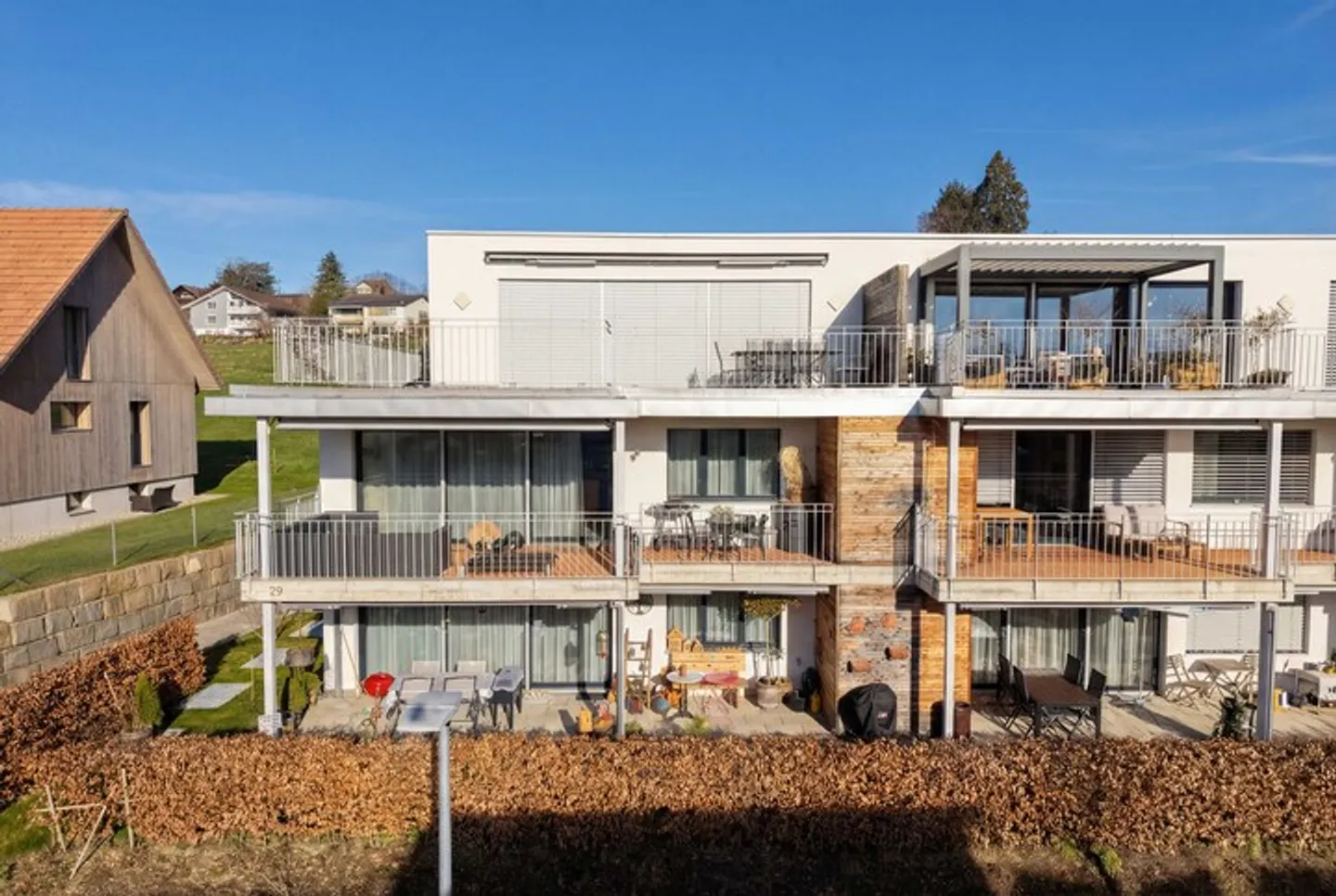 CLASSE E COMFORT NEL VERDE - NUOVO APPARTAMENTO DI 4.5 STANZE - Foto 8 di 9