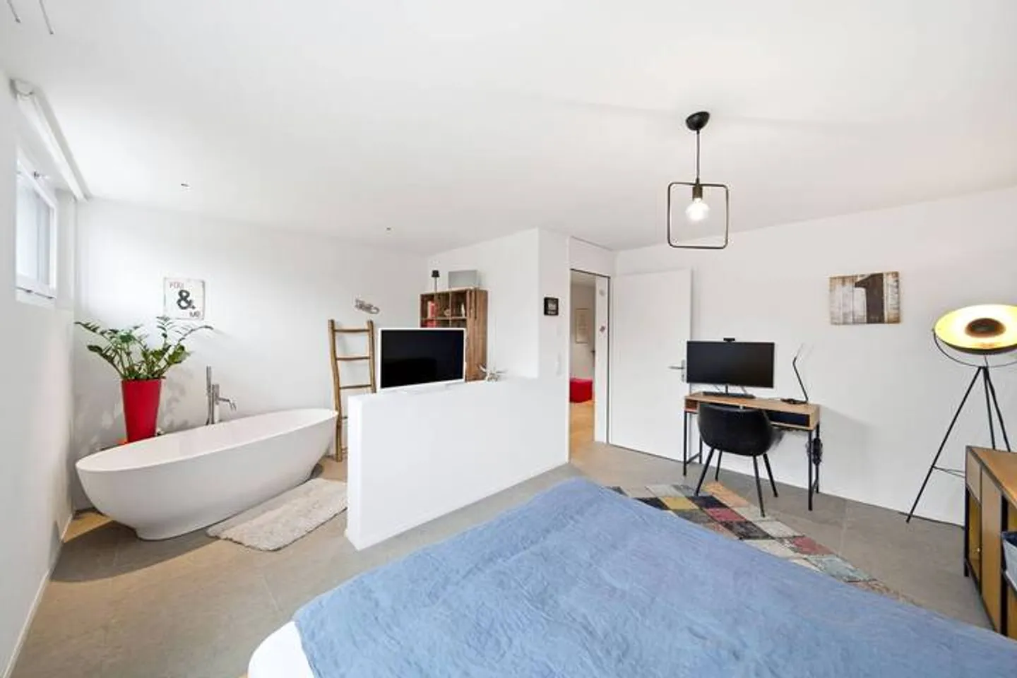 CLASS AND COMFORT IN NATURE - NEW 4.5 ROOM APARTMENT - Photo 5 of 8