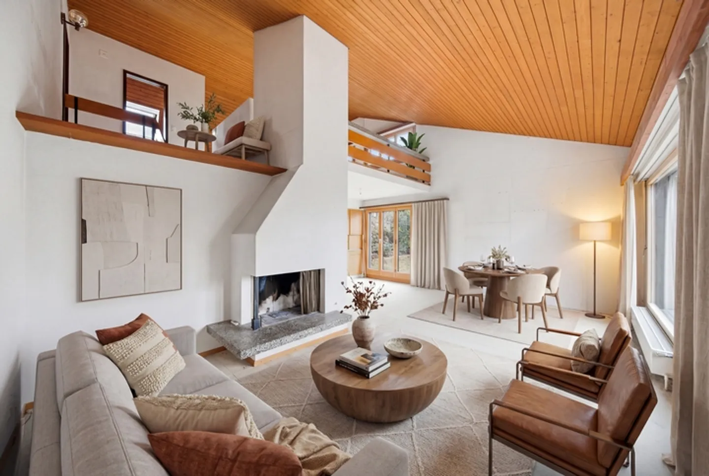 OPPORTUNITÀ NELLA ZONA DI ZURIGO - VILLA UNIFAMILIARE INDIPENDENTE - Foto 2 di 9