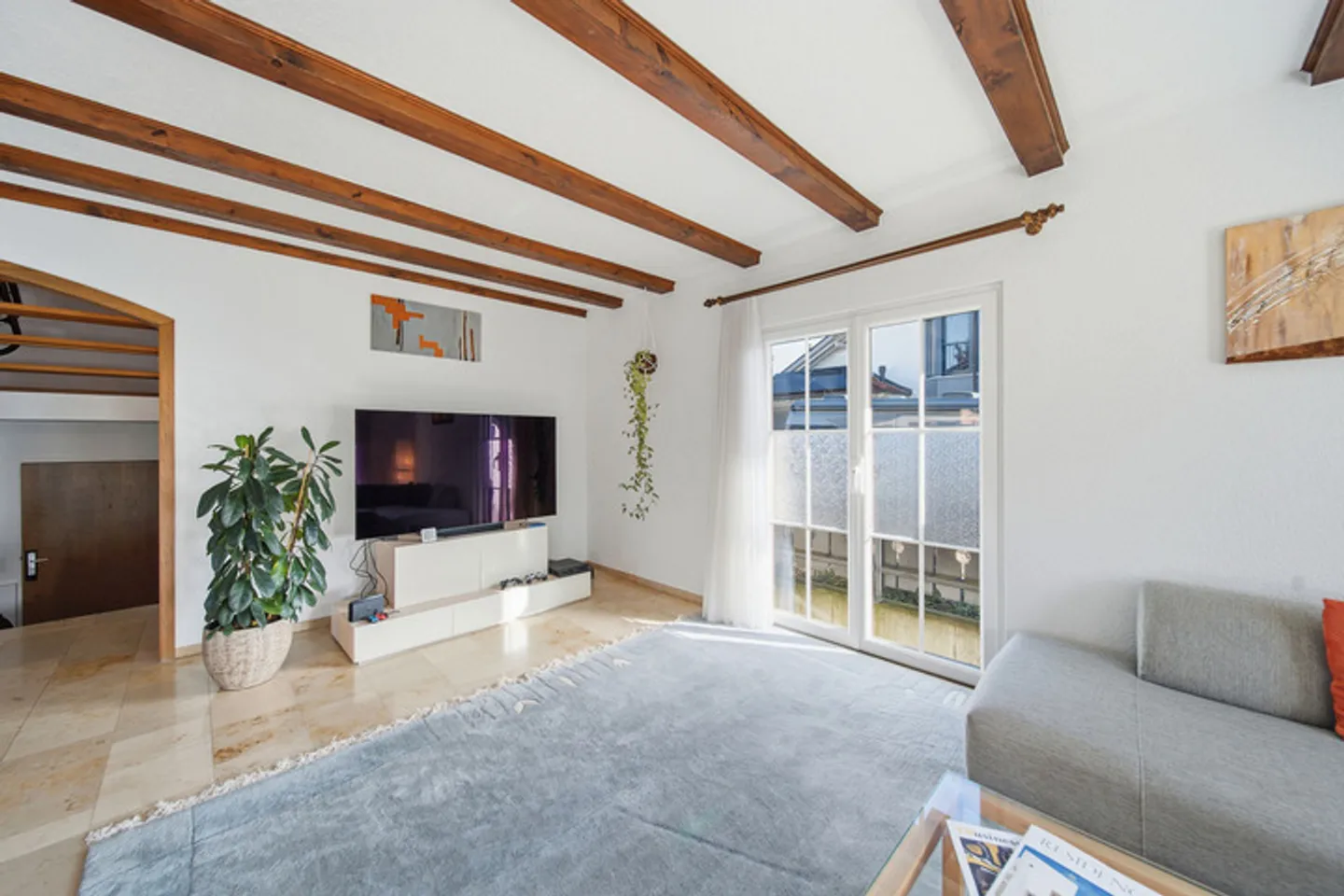 I WANT TO GO TO ZUCHWIL - 5.5 ROOM SINGLE FAMILY HOUSE - Photo 4 of 9