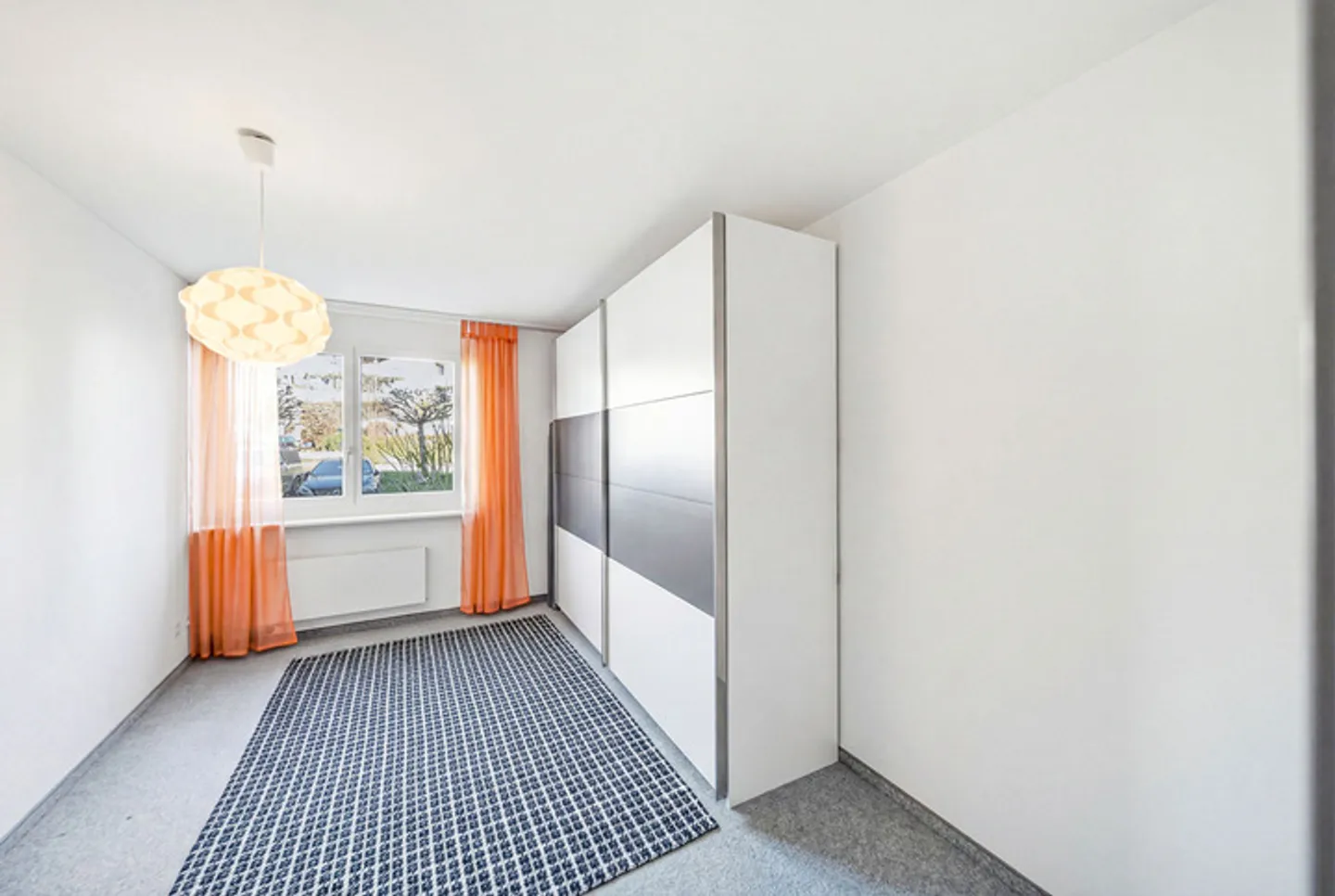 SCHICKE GARTENWOHNUNG ZWISCHEN ZUGER- UND VIERWALDSTÄTTERSEE - Photo 5 of 9