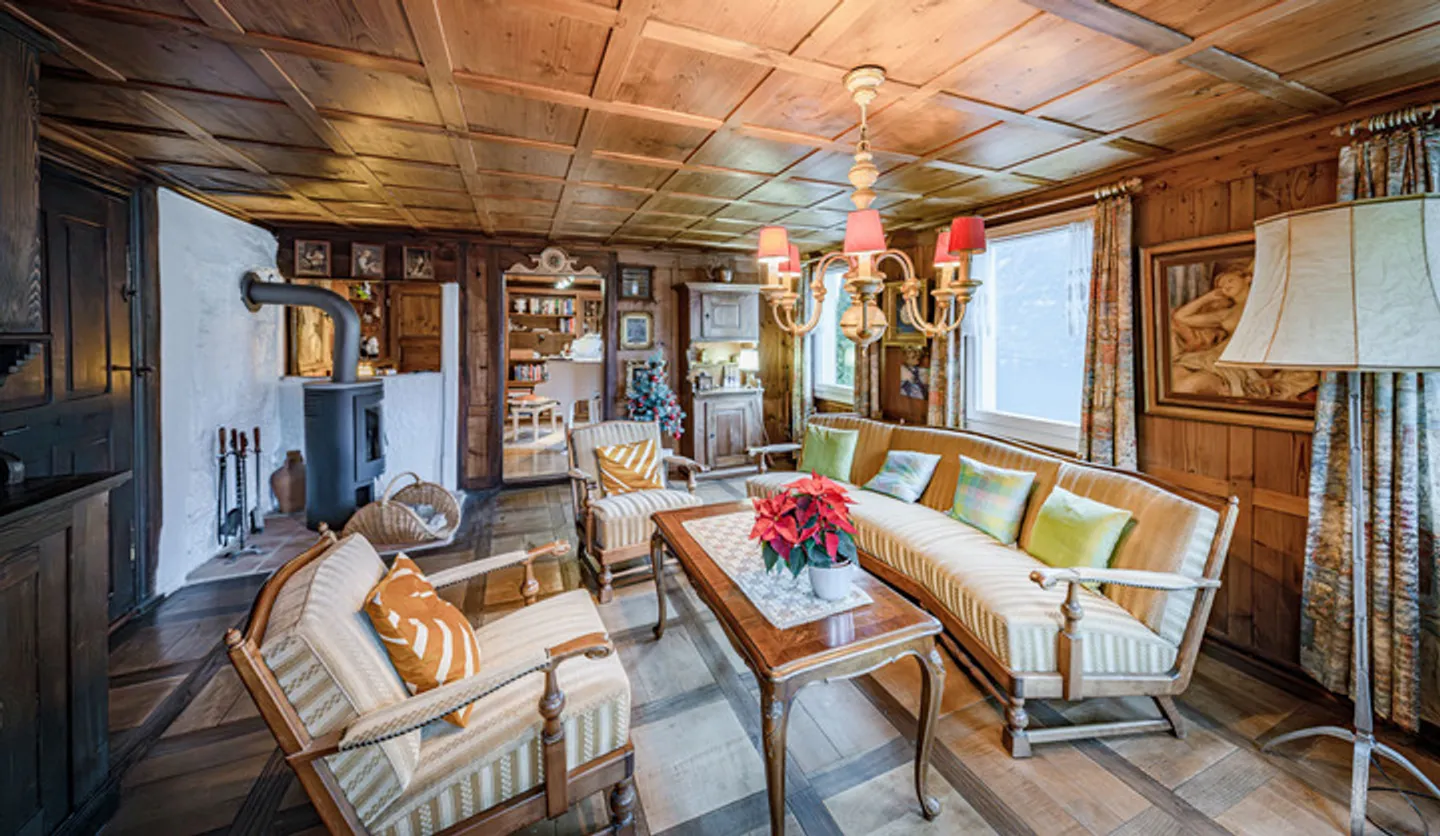 URSCHWEIZER WOHNPERLE AM SONNENHANG - Photo 2 of 8