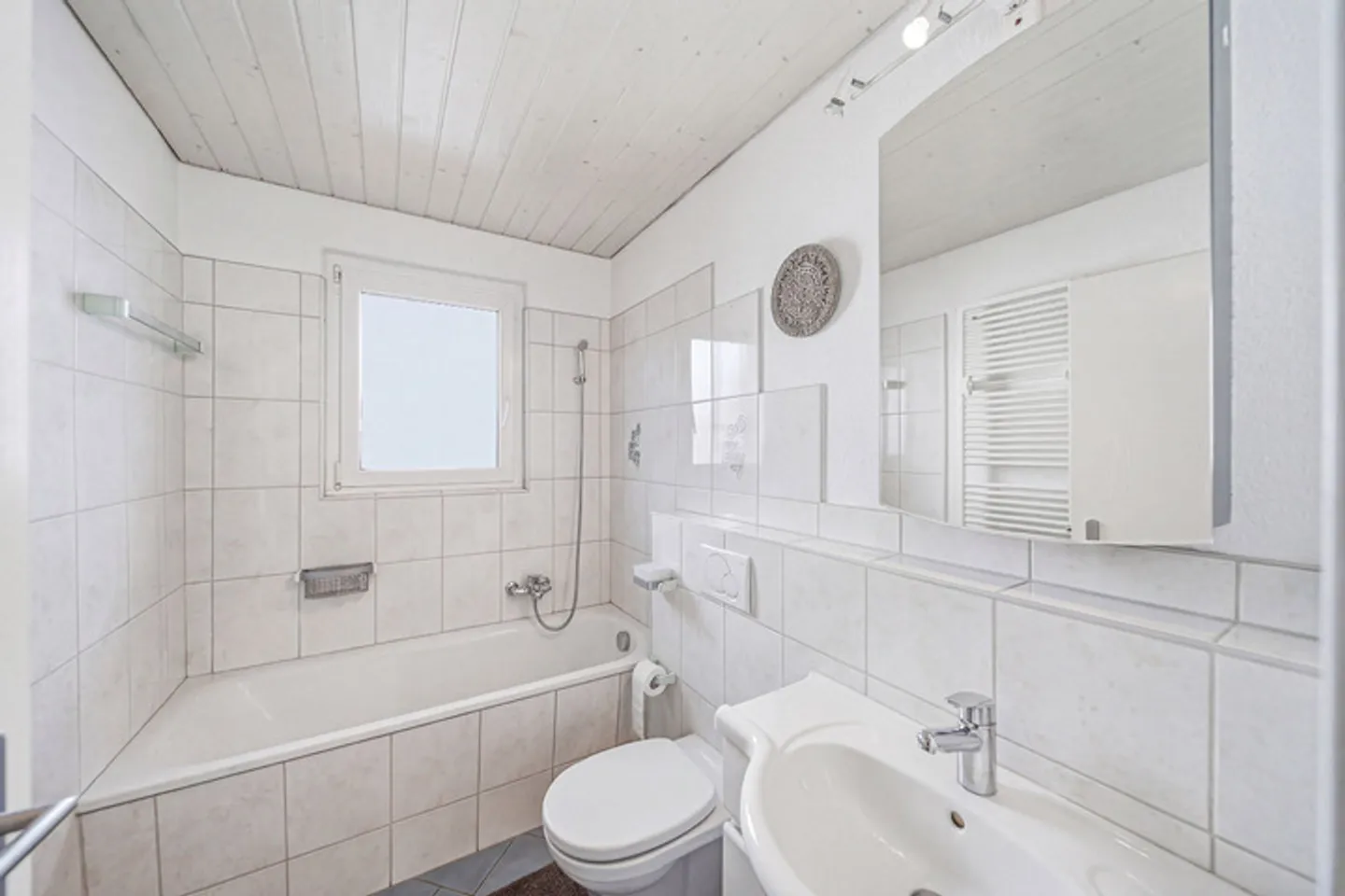 CHARMANTES ZUHAUSE IN PORT - Photo 6 sur 9