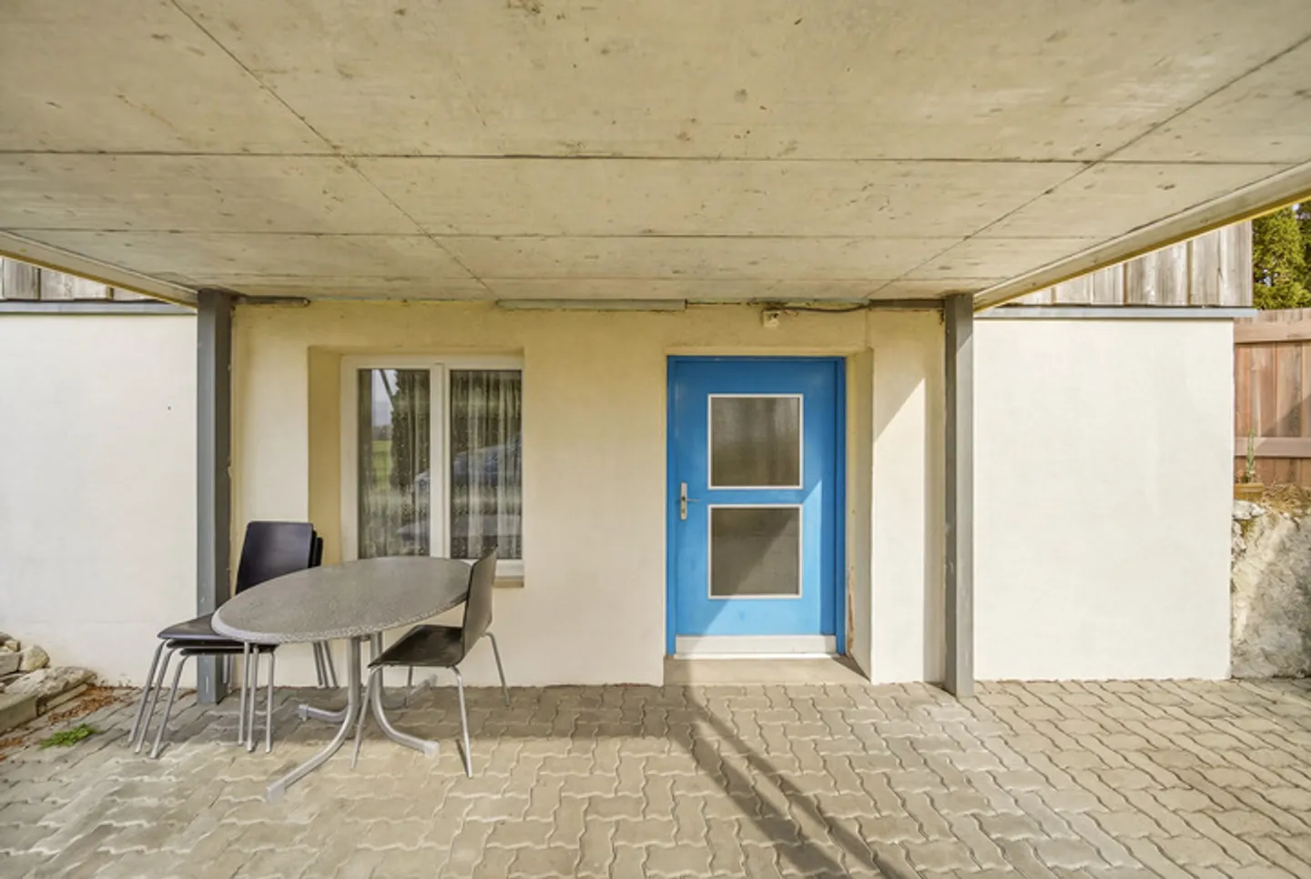 PROPRIÉTÉ MIXTE POLYVALENTE DE 8,5 PIÈCES AVEC PARTIE COMMERCIALE ET EMPLACEMENT DÉGAGÉ À ARCH - Photo 7 sur 8