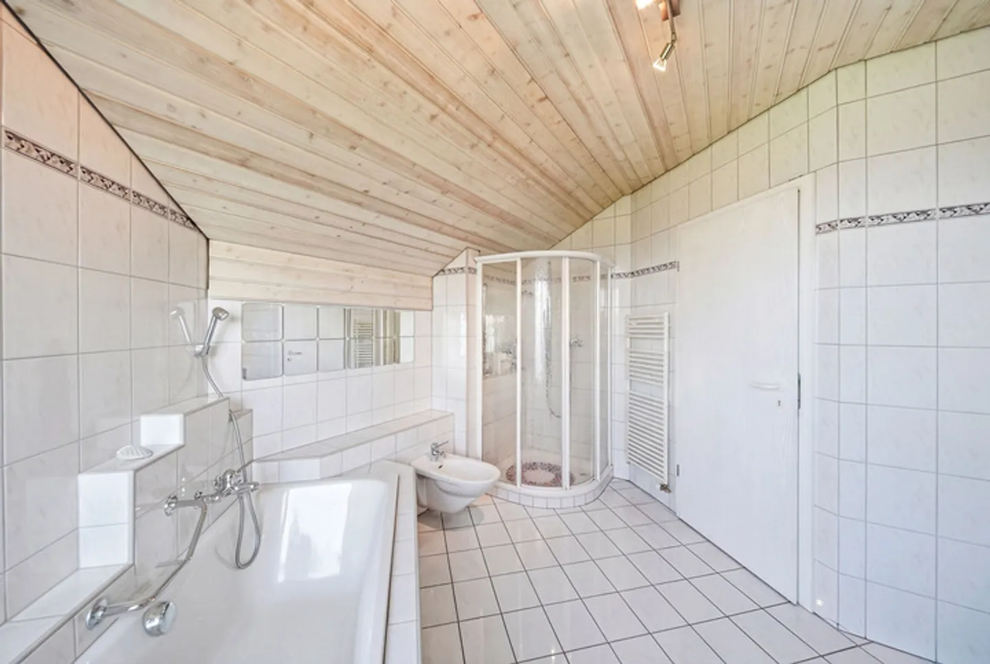 Charmantes Seesicht Einfamilienhaus - Foto 6 von 9