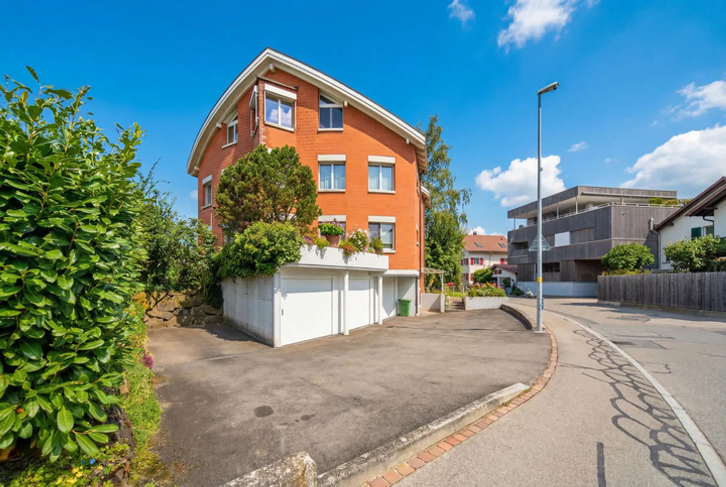 Elegante Dachwohnung in Baar - Foto 8 von 9