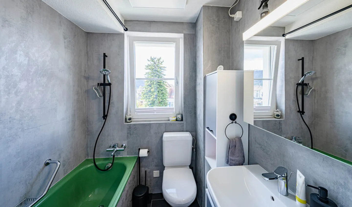 Edificio residenziale e commerciale con potenziale nel cuore di Ettingen - Foto 6 di 9