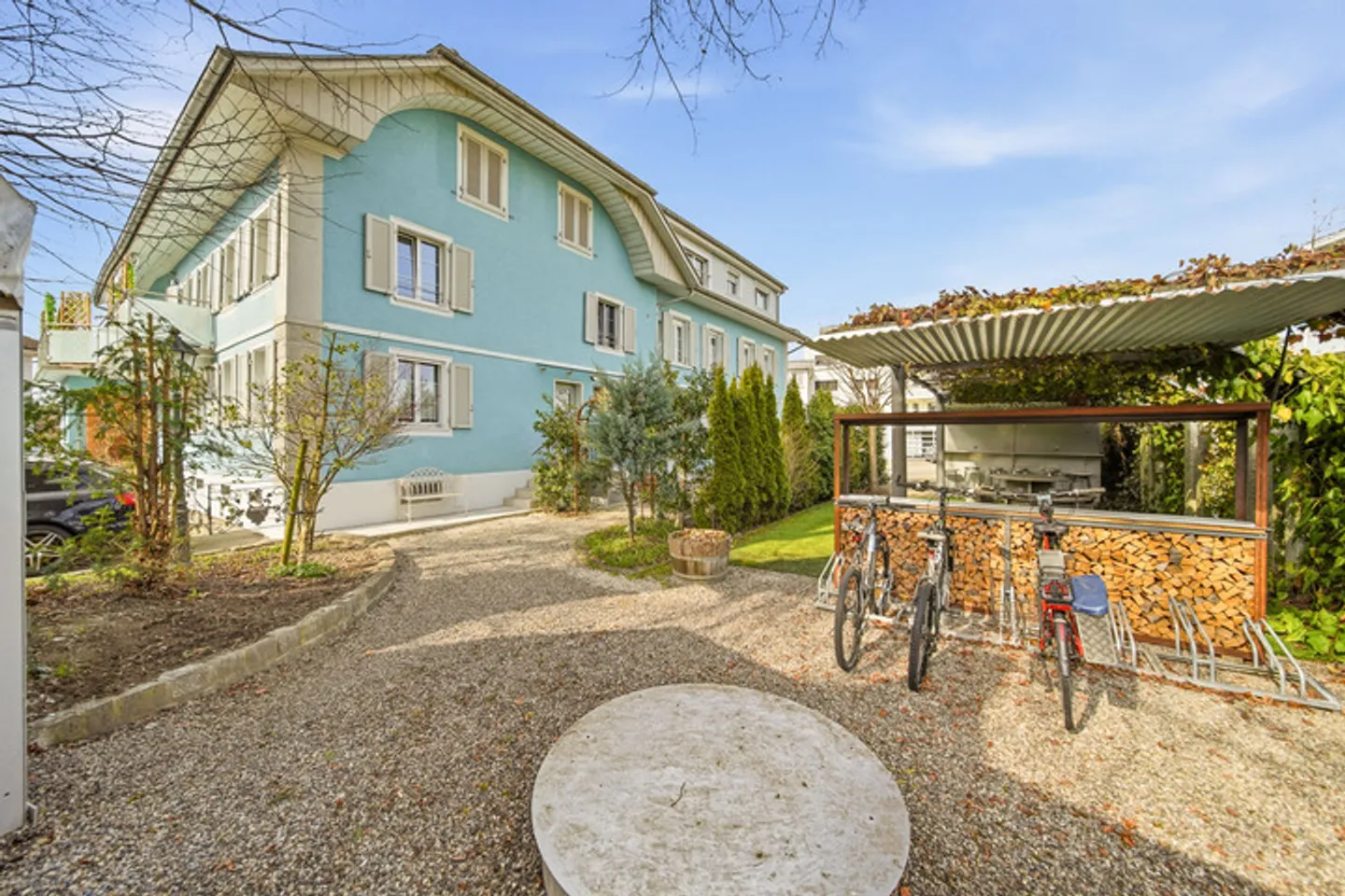 Einmaliges Mehrfamilienhaus in Schötz - Foto 8 von 9