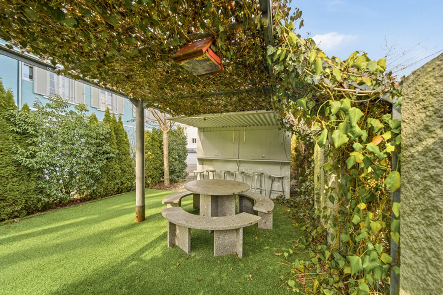 Einmaliges Mehrfamilienhaus in Schötz - Foto 7 von 9