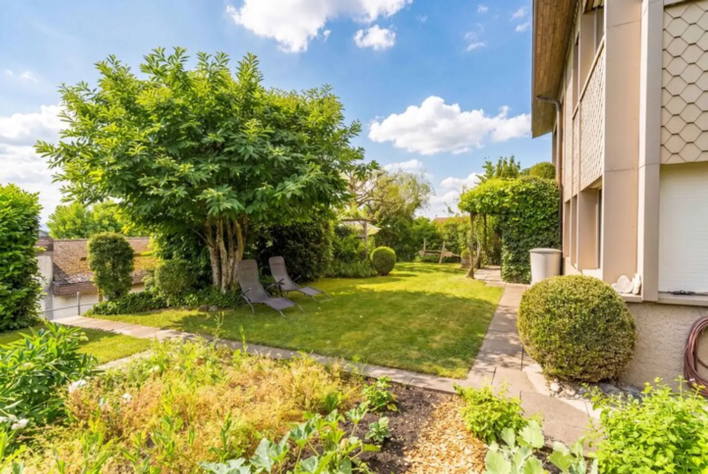 MAISON INDIVIDUELLE DE 6,5 PIÈCES AVEC UNE BELLE VUE - Photo 7 sur 8