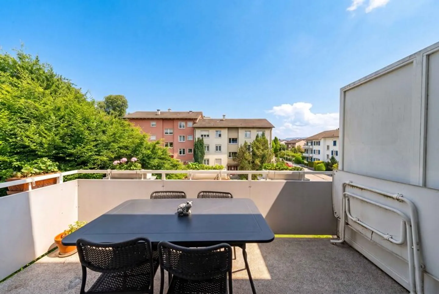 NACHHALTIGES INVESTMENT IN REGENSDORF - MEHRFAMILIENHAUS MIT 6 WOHNUNGEN - Foto 7 von 8