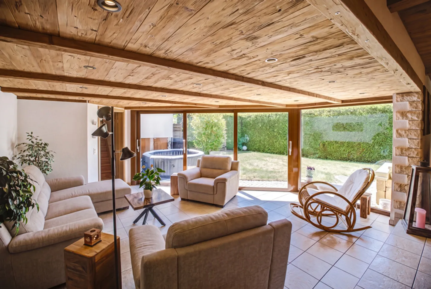 Geräumiges Familienhaus bei Aarau - Foto 2 von 8