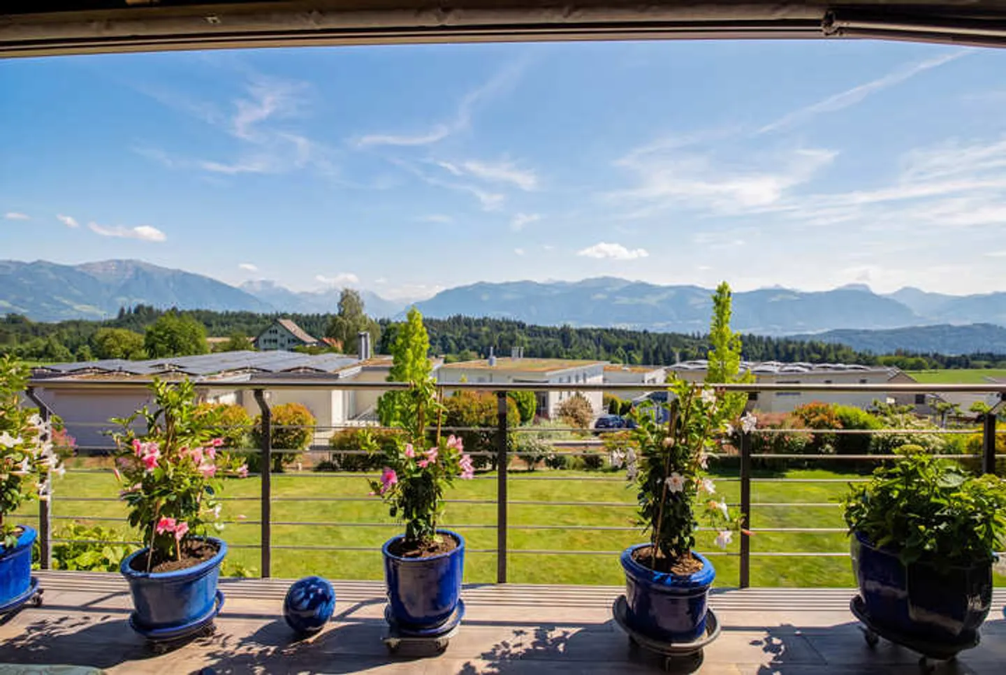 UN LOGEN PLACE CON VISTA A St. GALLENKAPPEL - Foto 1 di 8