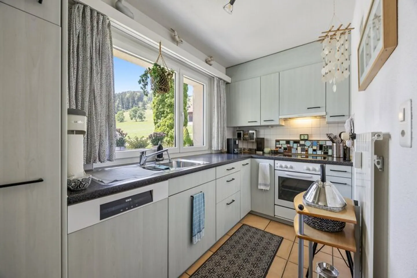 4.95 % RENDITE – MEHRFAMILIENHAUS ALS INVESTITION MIT PERSPEKTIVE - Foto 3 von 8