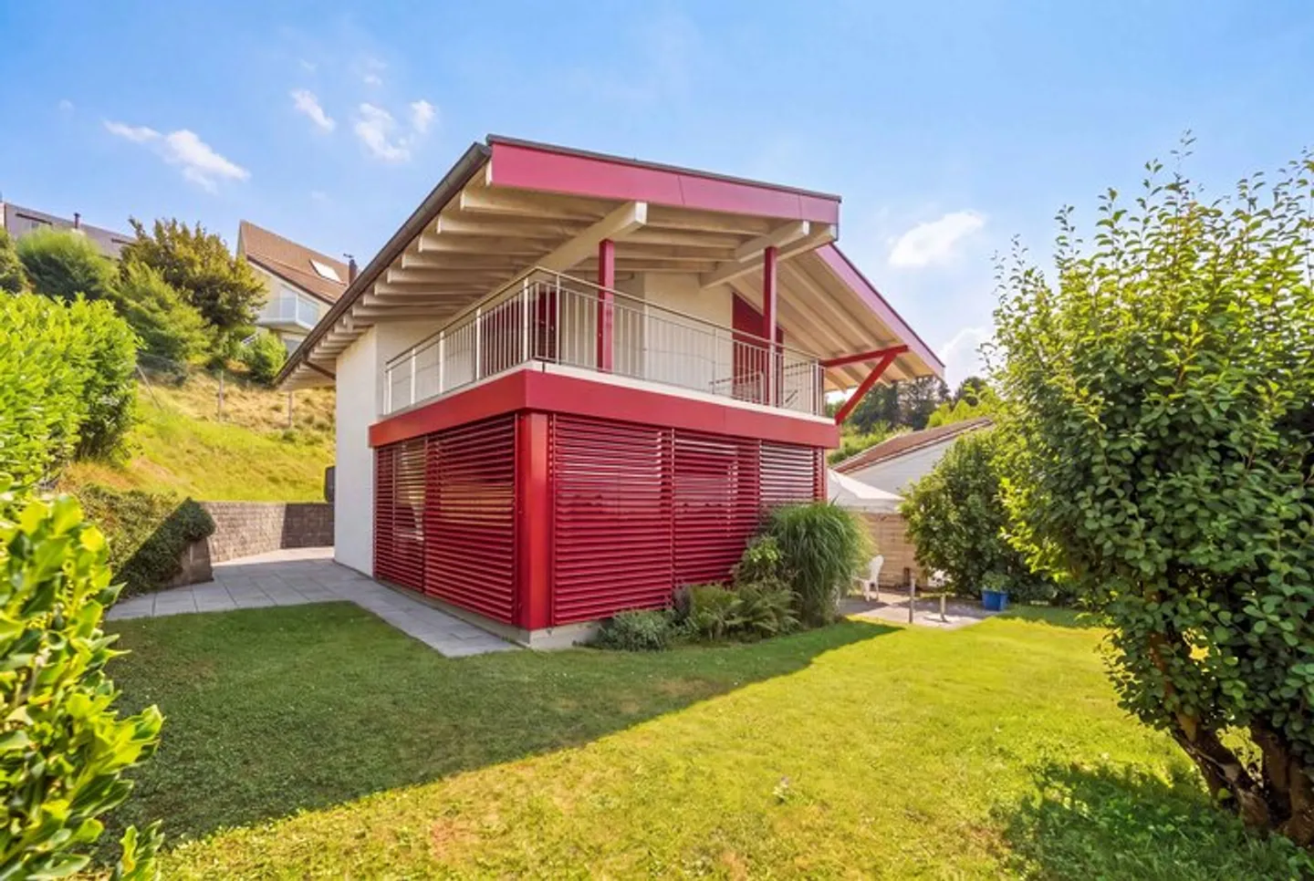 MAISON INDIVIDUELLE DE 7.5 PIÈCES AVEC VUE PANORAMIQUE - Photo 1 sur 8