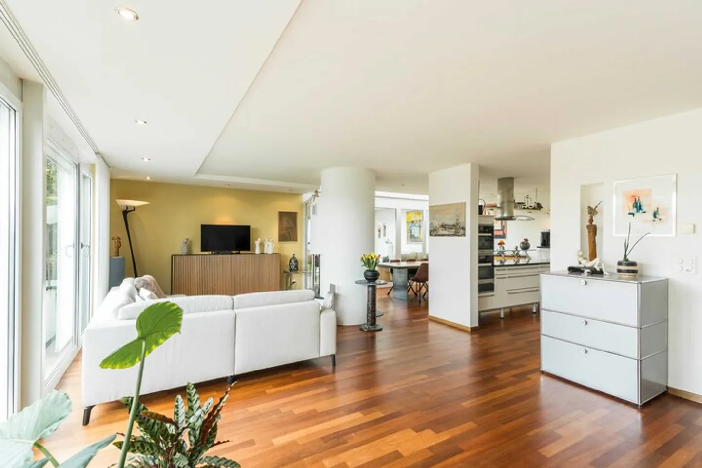 TANTO SPAZIO E CLASSE SUL VERSANTE SOLEGGIATO - ESCLUSIVA CASA A SCHIERA DI 5,5 STANZE - Foto 2 di 8
