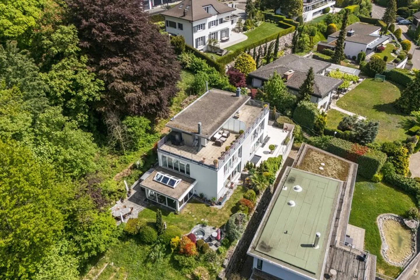 TANTO SPAZIO E CLASSE SUL VERSANTE SOLEGGIATO - ESCLUSIVA CASA A SCHIERA DI 5,5 STANZE - Foto 7 di 8