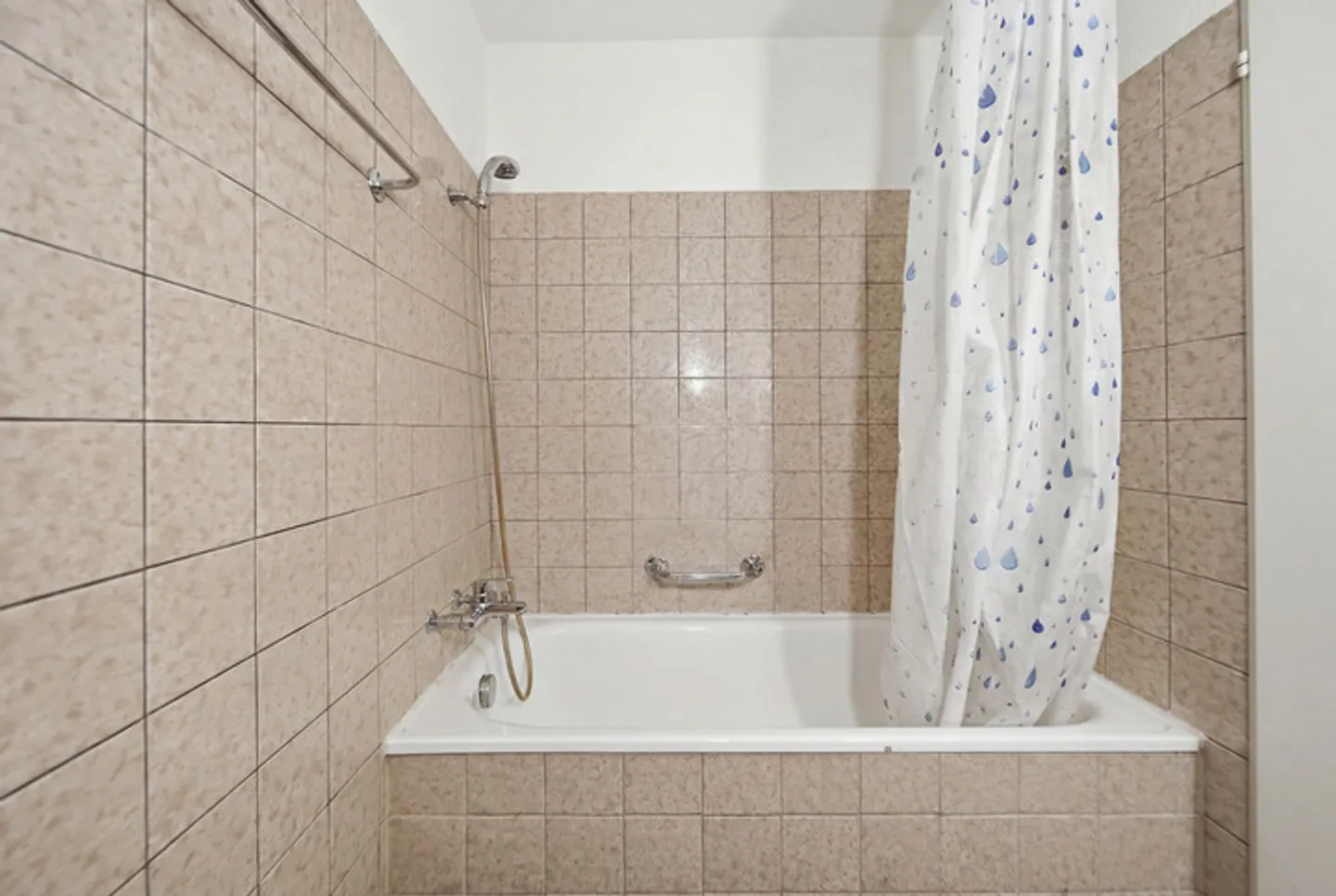 APPARTAMENTO INTELLIGENTE 1.5 STANZE A ZURIGO - PIED-À-TERRE O ACQUISTO PER AFFITTO - Foto 5 di 8